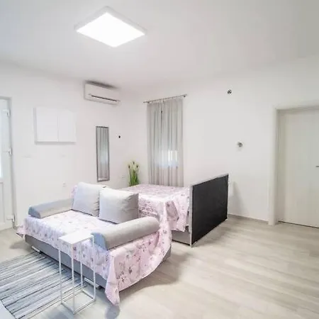 Smile Apartment