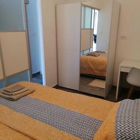 Apartment Smile